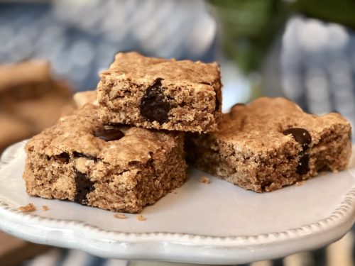 Almond Butter Oatmeal Chocolate Chip Bars