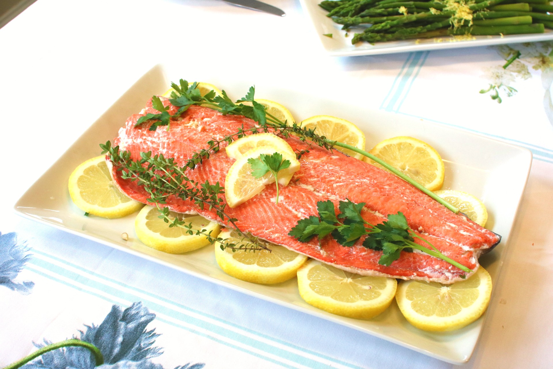 poached-salmon-with-herbs-in-good-clean-taste