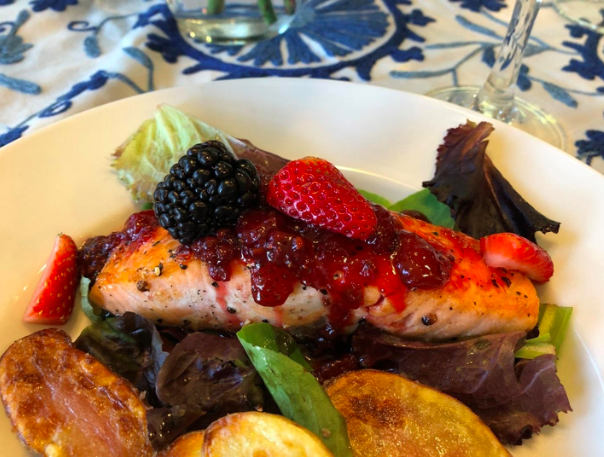Seared Salmon with Berry Compote and Roasted Potatoes