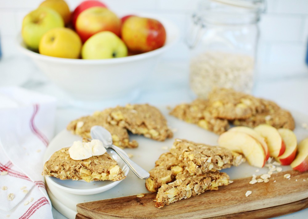 Apple Cinnamon Oatmeal Scones